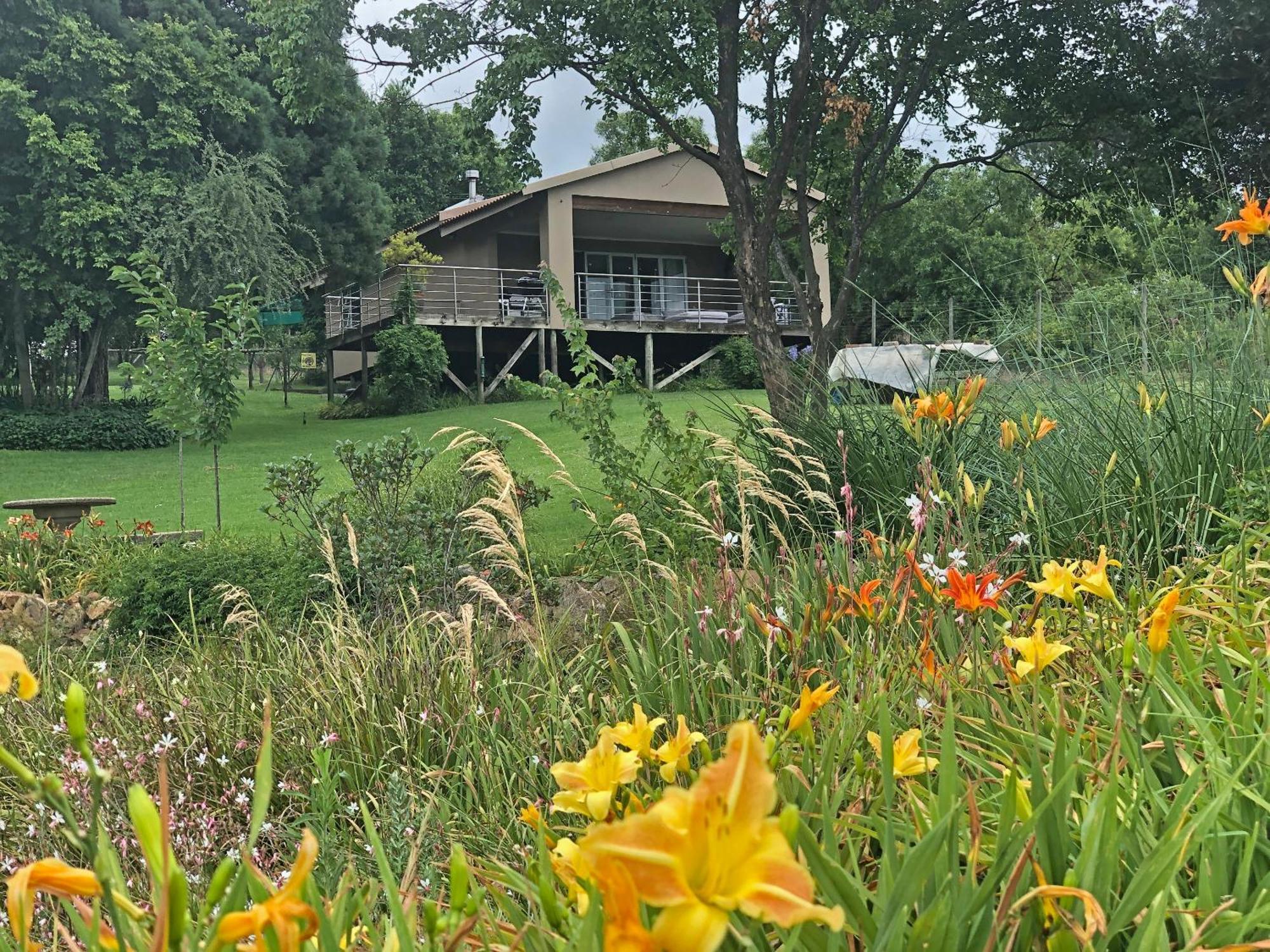 Hills And Dales Accommodation Lanseria Luaran gambar