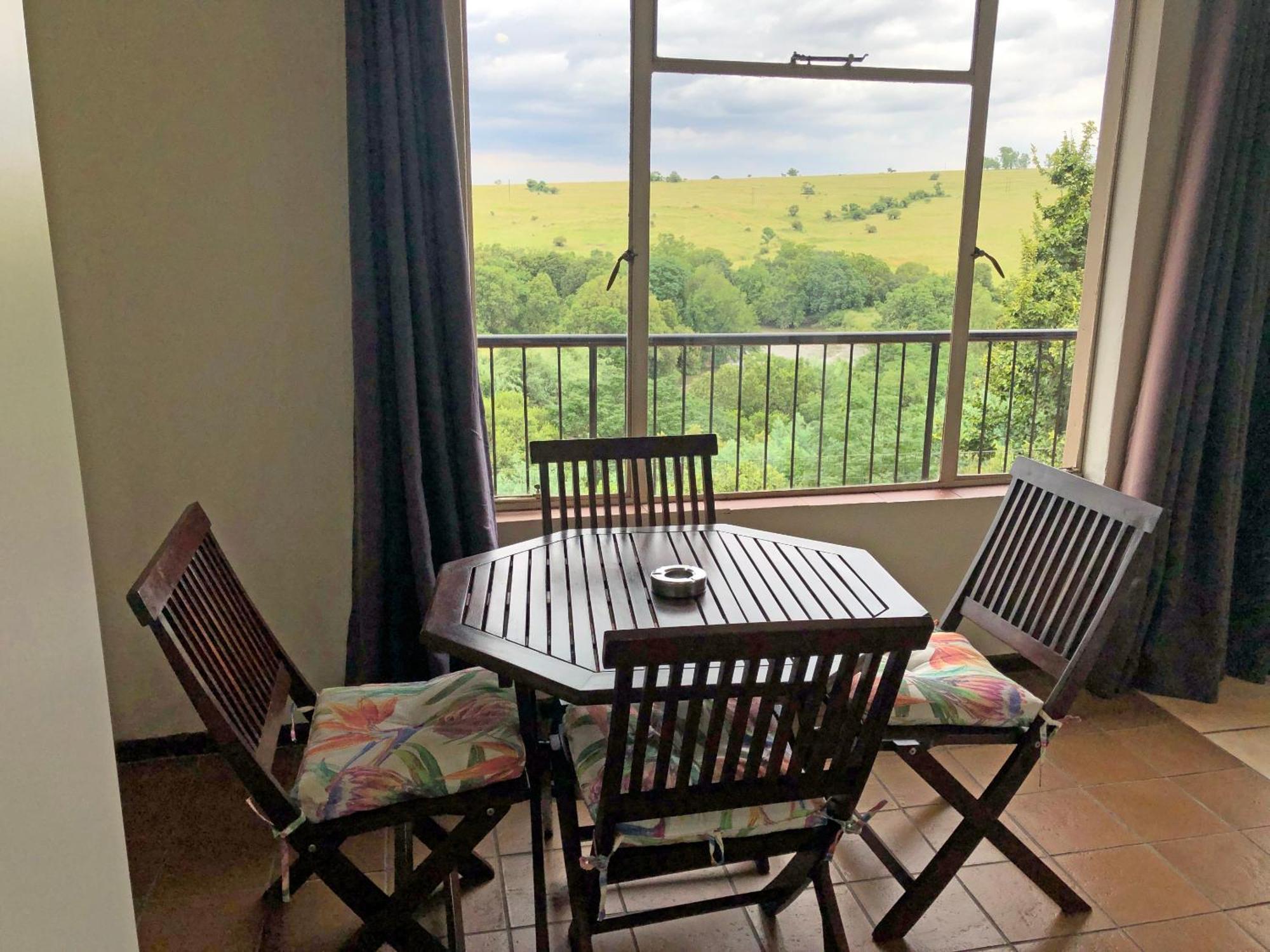 Hills And Dales Accommodation Lanseria Luaran gambar
