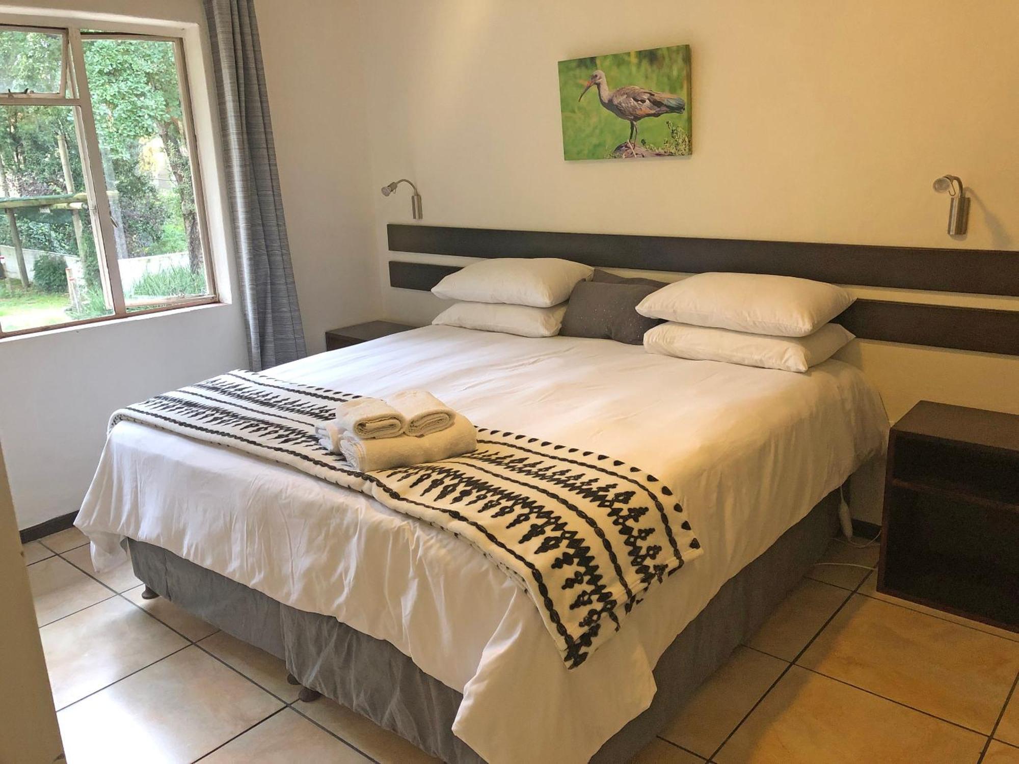 Hills And Dales Accommodation Lanseria Luaran gambar