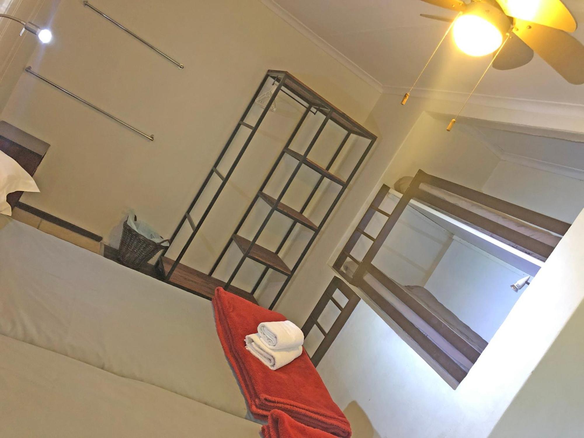 Hills And Dales Accommodation Lanseria Luaran gambar